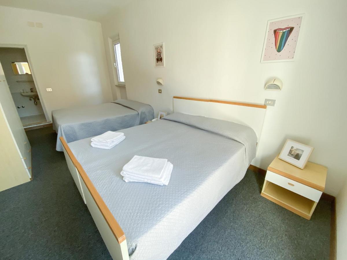 Hotel Berlino Cattolica Værelse billede