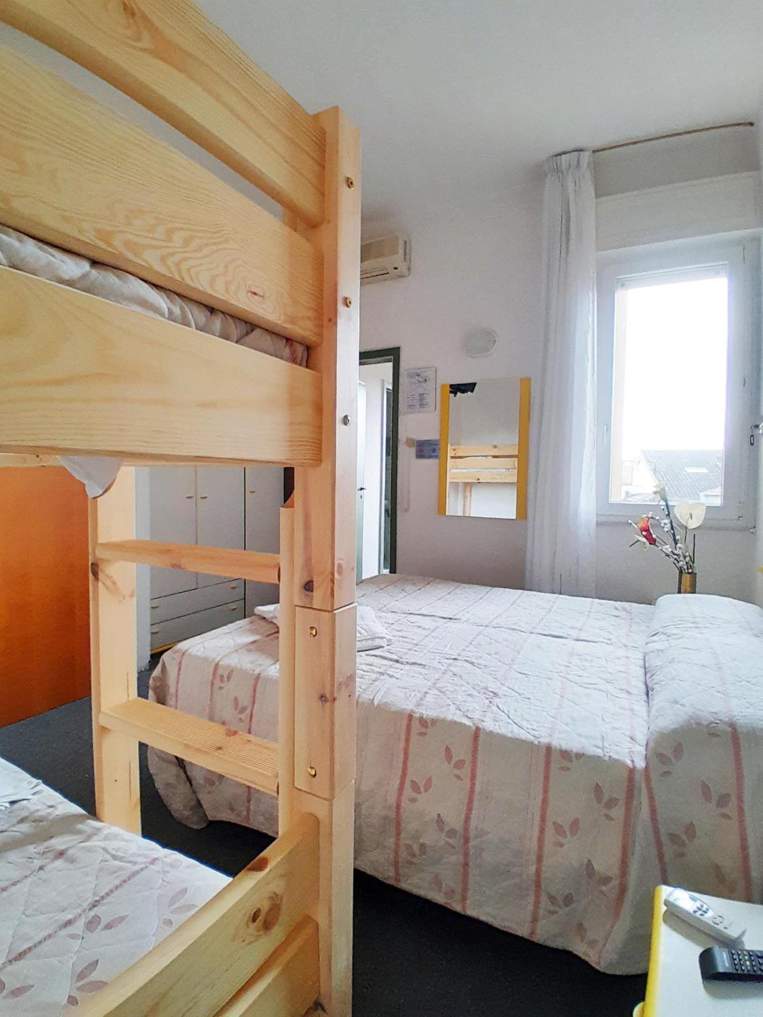 Hotel Berlino Cattolica Værelse billede